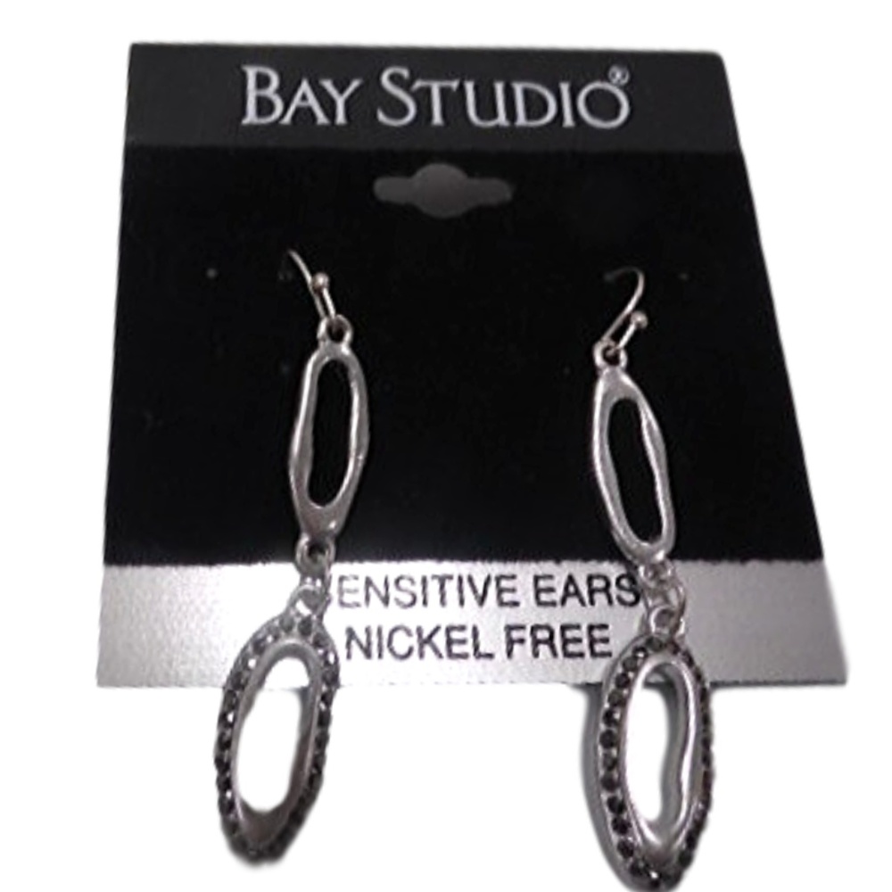 Bay Studio Silver Dangle Earrings w black stones